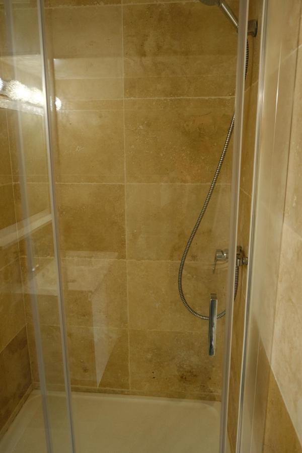 Isabelli Appartement Plein Centre Avec Place De Parking เอ็ก-ซอง-โพรวองซ์ ภายนอก รูปภาพ